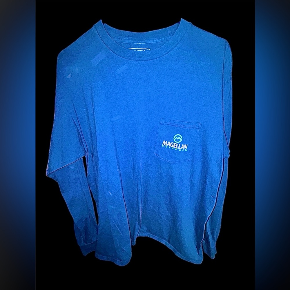 Magellan Outdoors "Live To Explore" Bear Graphic Long Sleeve Tee L